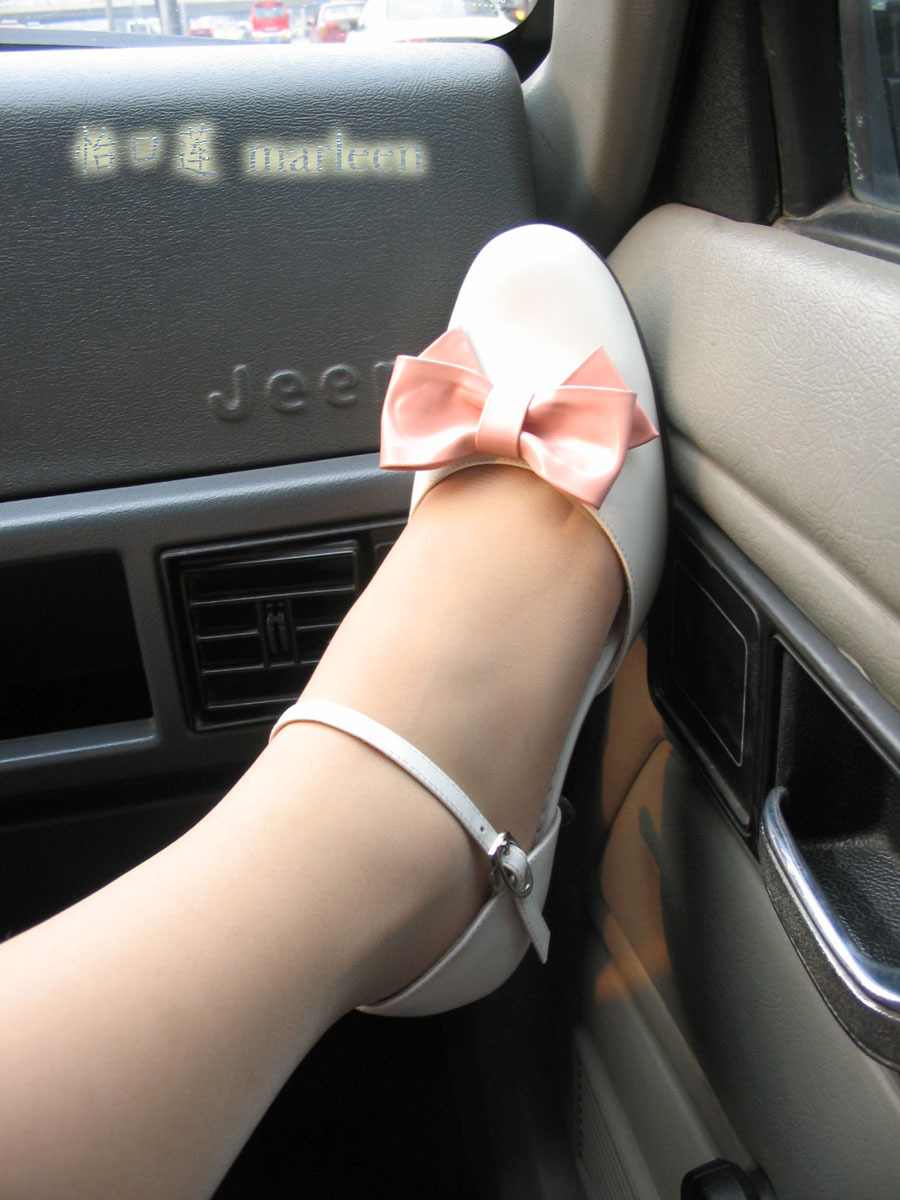 淡淡猫香全部丝袜套图大合集 1